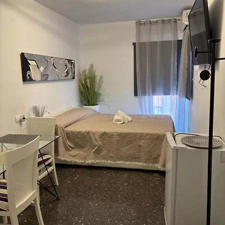 مكان تخييم Del Sol دينايا